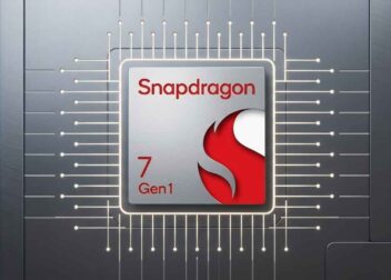 Qualcomm Snapdragon 7 Gen 1 Review: Explore the AnTuTu 11 Benchmarks, GeekBench 6 and Full Specifications 3 A close-up 3D render of the Qualcomm Snapdragon 7 Gen 1 processor chip on a motherboard.